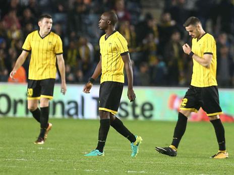 שחקני בית"ר. יסיימו לראשונה מעל מכבי ת"א מאז 2008/9 (אלן שיבר)