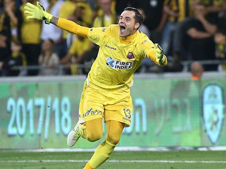 מעוז ההגנה של הפועל חיפה. שטקוס (אלן שיבר)