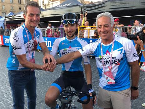 אדמס ובר און. ימשיכו (נועה ארנון)