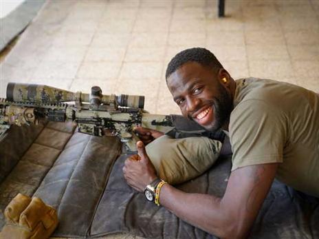 גרין הפגין יכולת "קליעה" (באדיבות דוברות המשטרה)