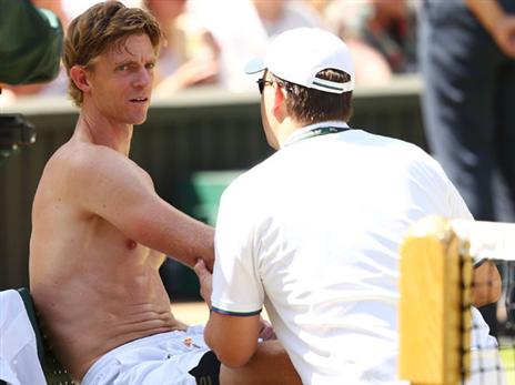 הפגיעה הפריעה לו? אנדרסון מקבל טיפול (getty)