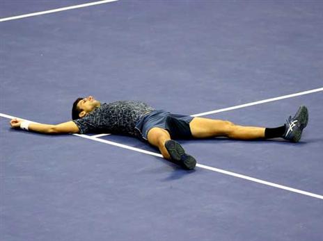 מי יעצור אותו? ג'וקוביץ' ברגע הניצחון (Getty)