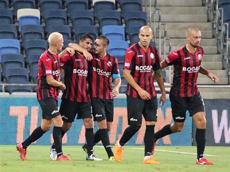 האדומים יחזרו לנצח? (צילום: יוסי שקל)