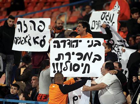 ״זכותו של הקהל למחות" (אלן שיבר)