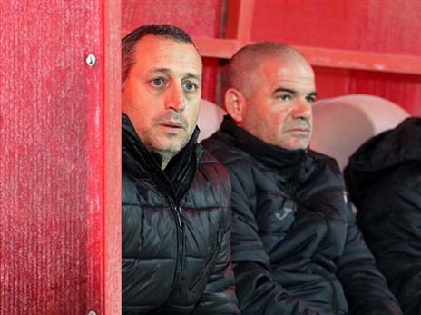 בדרך החוצה. תורג'מן (סוכנות ג'יני)