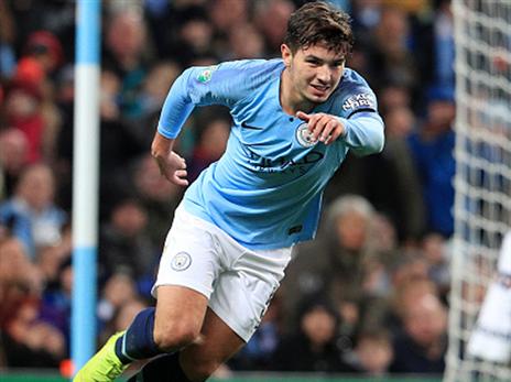 בסיטי נלחמו עליו. דיאס (getty)