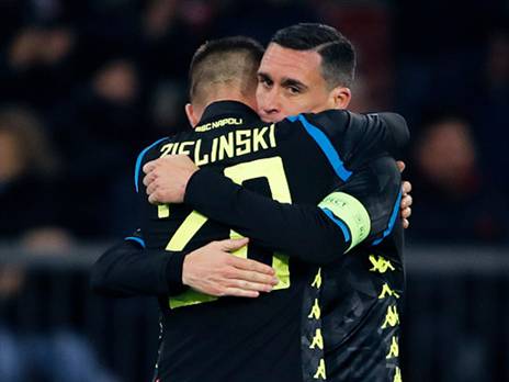 קאייחון ונאפולי שיחקו אותה (getty)