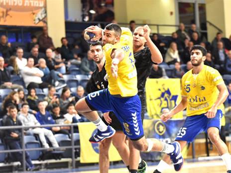 אלופת הליגה הסדירה רוצה צלחת. עומר גרא (צילום: חן קלדרון)