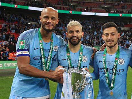 קומפאני, אגוארו וסילבה. היחידים שזכו בארבע האליפויות. יזכו בטרבל? (Getty)