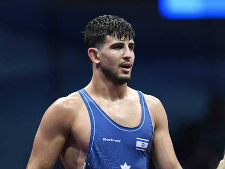 קולשניקוב, קיבל הזדמנות נוספת למדלייה (צילום: עמית שיסל, מינסק. באדיבות הוועד האולימפי בישראל)