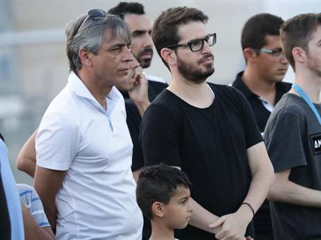 חוגג מרוצה? (דני מרון)