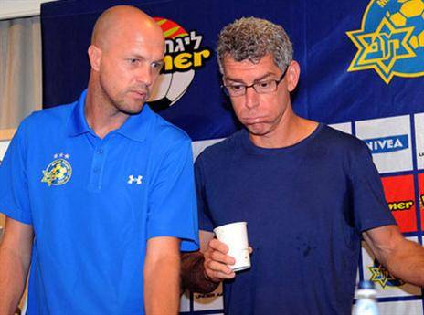 קרויף עם גולדהאר. "חינך ושיפר אותי"