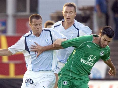 אנדרסון מול קולאוטי. הוא זוכר את מכבי חיפה טוב מאוד (GETTY)