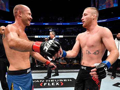 פרגונים הדדים לפני ואחרי הקרב (Getty)