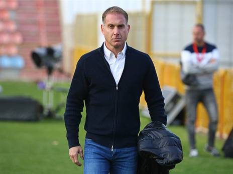 אתגר חדש, קשטן (אנצ'ו גוש)