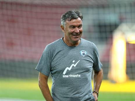 רוטנשטיינר. מקבל כבוד של אליל (אלן שיבר)