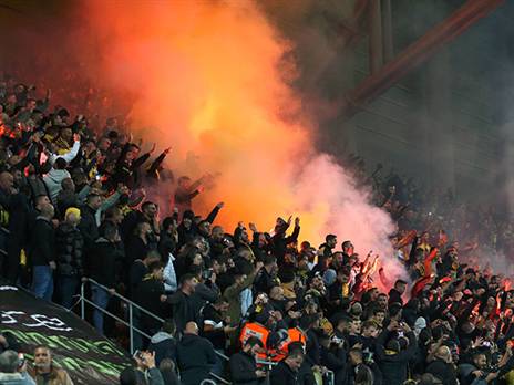 טרנר התמלא בעשן (אלן שיבר)