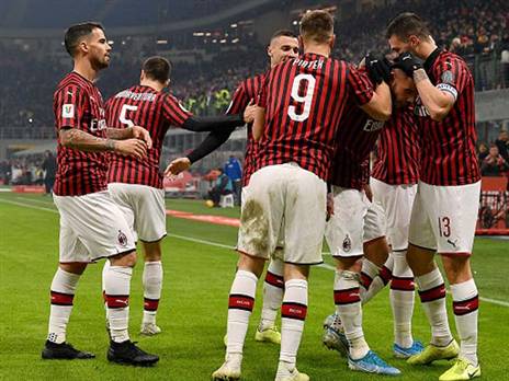 מילאן יכולה להמשיך לפנטז על התואר (getty)