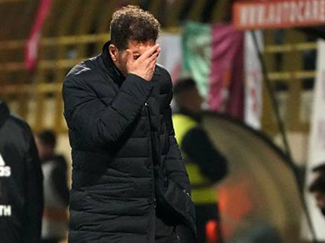 תמונה שאומרת הכל: סימאונה, במהלך ההפסד המביך בגביע