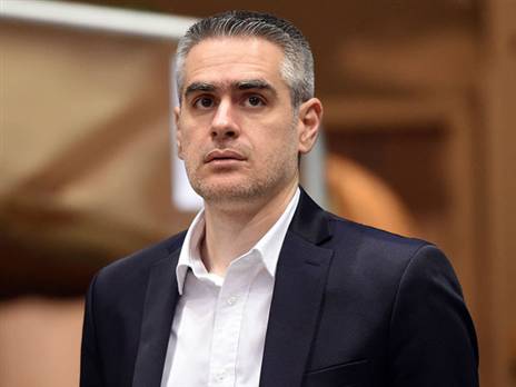 יאניס קאסטריטיס. "צריכים לבצע רגולציה" (ברני ארדוב)