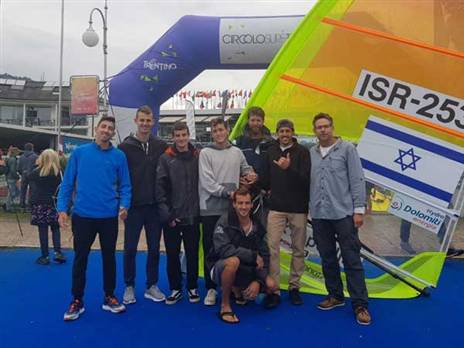 נבחרת הגברים (צילום באדיבות איגוד השייט)