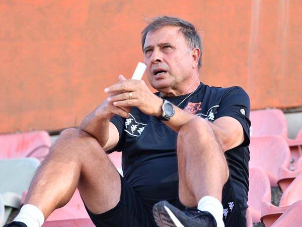 אלישע בוודאי לא היה מרוצה משחקניו (באדיבות בית"ר ירושלים)