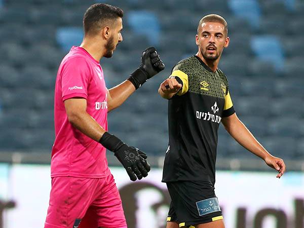 ניצן. הקשו על חיפה (אלן שיבר)