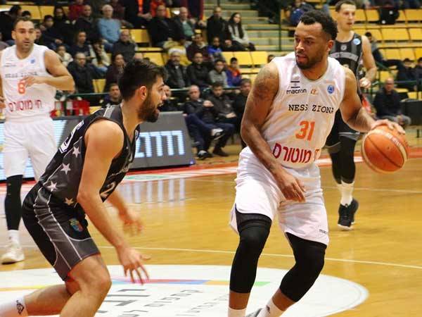 החתמה מסקרנת של הפועל ת"א (FIBA)