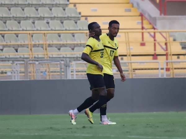 האסלביינק כיכב עם צמד (באדיבות בית"ר ירשולים)