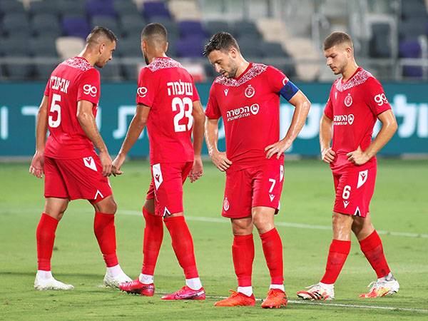 תלות גדולה מאד במועדון ברשת הביטחון (אלן שיבר)