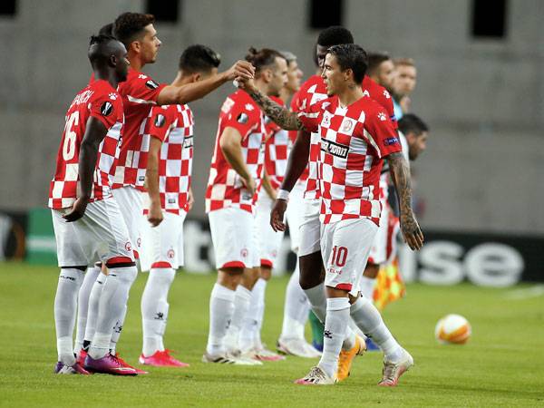 שחקני ב"ש. ההרכב שפתח מול סלאביה יישמר (אלן שיבר)