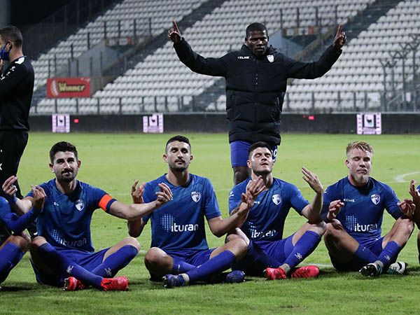 ק"ש בעננים (דני מרון)