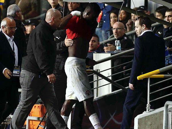 4 משחקים בחוץ. אוגו (אלן שיבר)