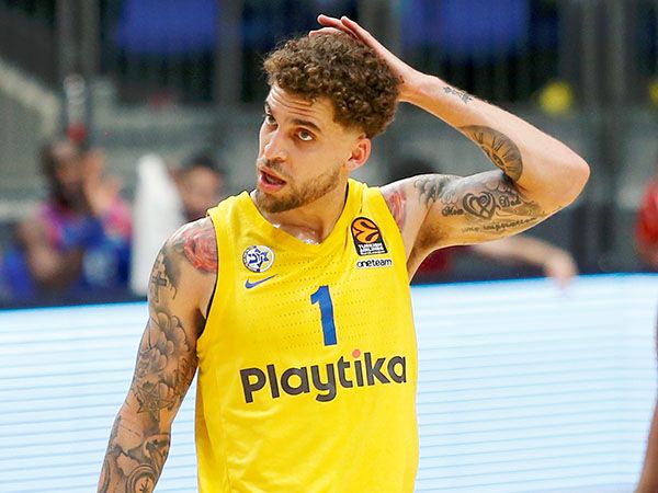 "אולי תהיה לו הזדמנות להראות שהוא מנהיג בשנים הבאות" (אלן שיבר)