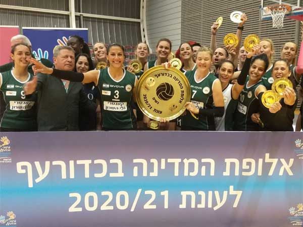 הירוקות משלימות זכייה שניה ברציפות ודאבל (צילום: איגוד הכדורעף)