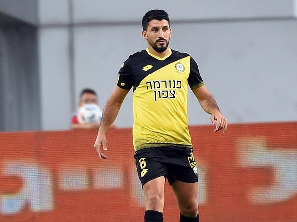 לא יופיע למשחק האחרון. אלמוג כהן (צילום: ברני ארדוב)