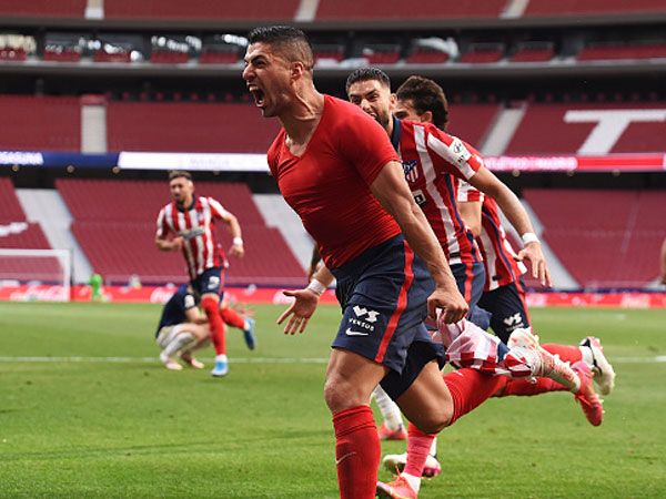 סוארס, שוב הראה עד כמה הוא סקורר ענק (getty)