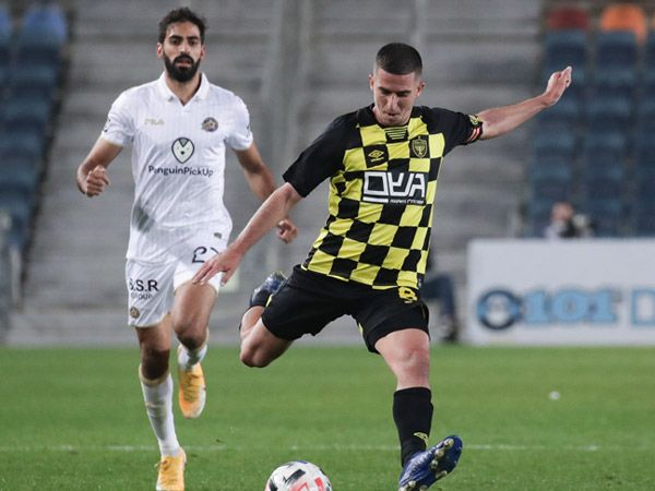 עידן ורד. סופה של תקופה (דני מרון)