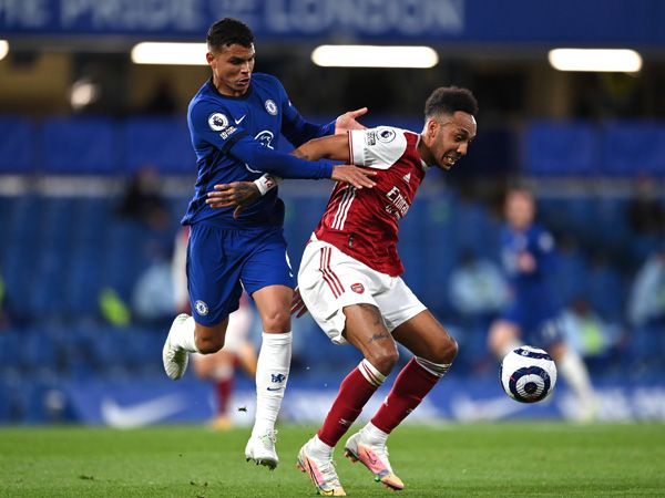 ארסנל וצ'לסי ייפגשו כבר במחזור השני (Getty)