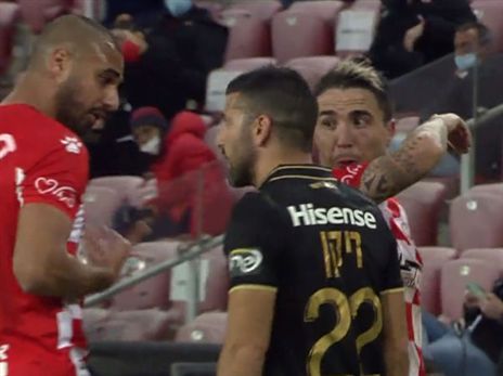 "זו נראית לכם התנהגות מקובלת?"