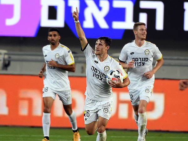 בדרך ליעד הבא? (ברני ארדוב)