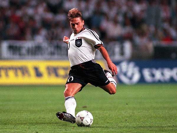 הסלר, נכנס לשיר "ואלה שמות" (getty)