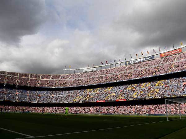 שם ימשיכו לשחק מול קהל חלקי. קאמפ נואו (GETTY)