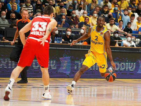 אוואנס. הצהובים ב-3:7 (אלן שיבר)