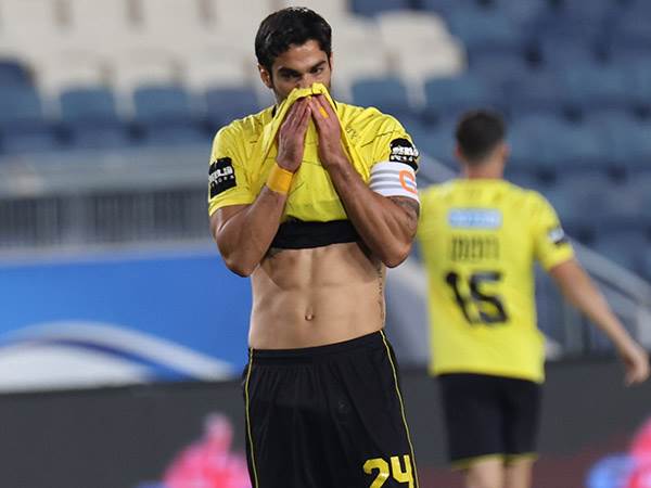 אופיר קריאף מאוכזב (דני מרון)