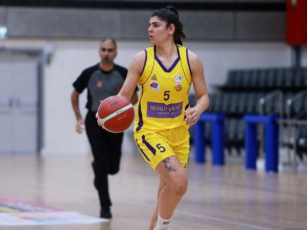 דניאל רבר. מחפשת ניצחון (מנהלת ליגת העל לנשים)