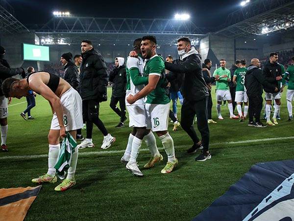 "השחקנים הבינו שהיה אי צדק ונתנו 200%" (אלן שיבר)