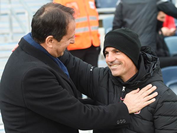 רוני לוי וזיו אריה. בסיום רק אחד חייך (ברני ארדוב)