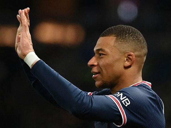 מעל כולם, אמבפה (getty)