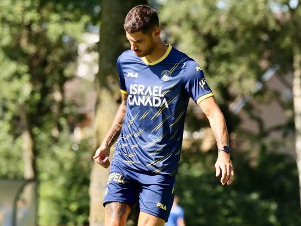 ביטון. יכול לשחק גם בקישור (באדיבות האתר הרשמי של מכבי ת"א)